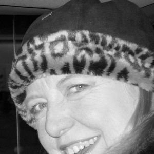 Meet your Posher, Debi